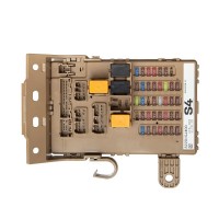 Блок предохранителей Subaru Forester 82201SJ400. Новый. Оригинальный